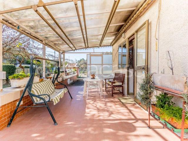 Villa singola in vendita a Fonte Nuova via Lago Santo, 6, Santa Lucia