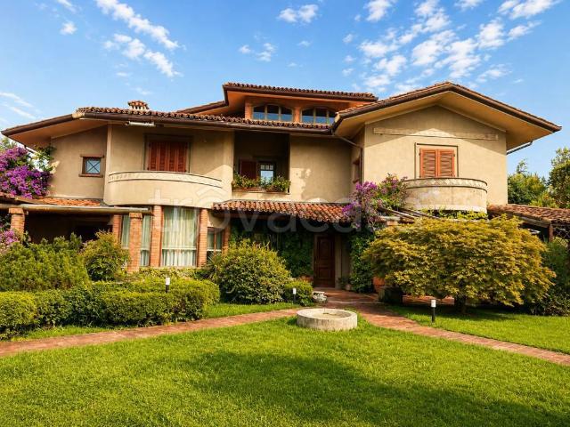 Villa singola in vendita a Forte dei Marmi via Lorenzo Giglioli, 30