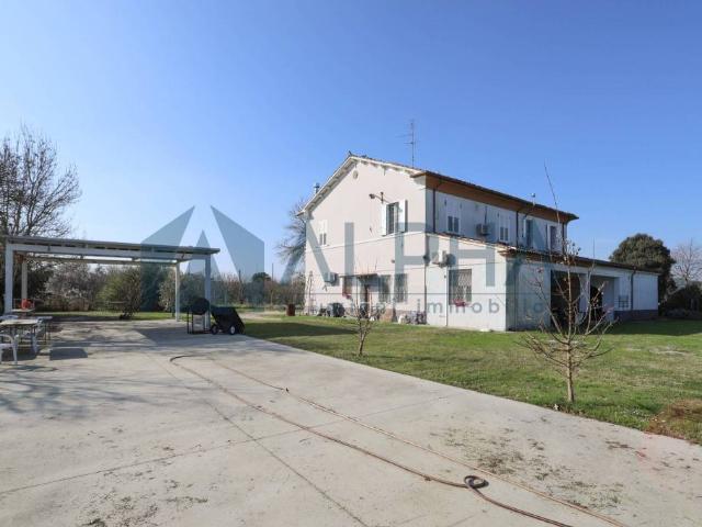 Villa singola in vendita a Forlì via Costiera, Ronco