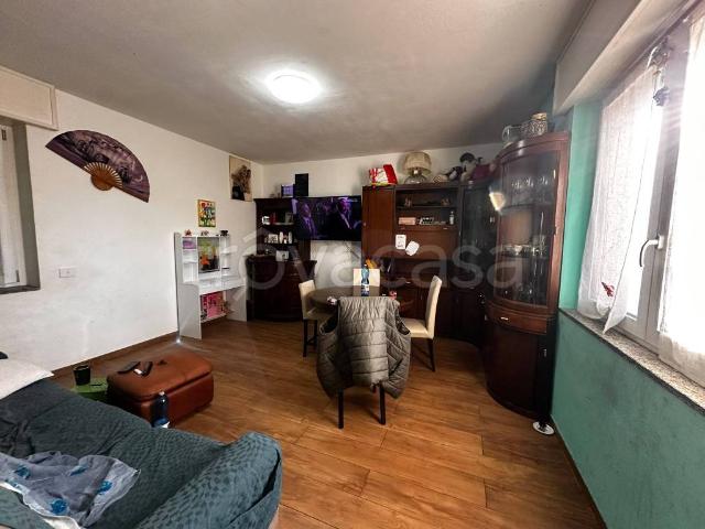 Villa singola in vendita a Gallarate via Olona, 1, Sciarè