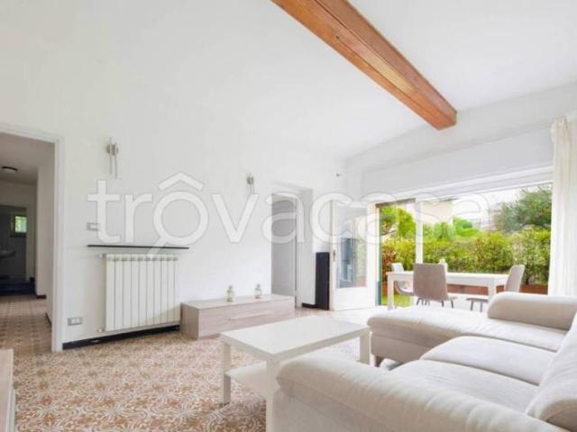 Villa singola in vendita a Genova via Antioco Dejana, Albaro