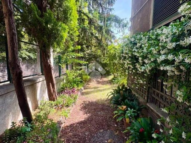 Villa singola in vendita a Genova viale Casanova, 3, Cornigliano