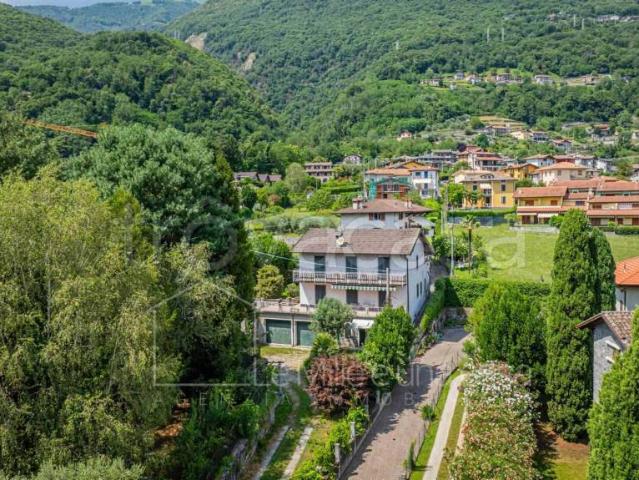 Villa singola in vendita a Gera Lario via al Pontile, 26