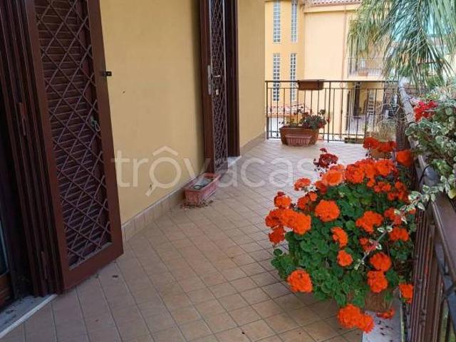 Villa singola in vendita a Giugliano in Campania via Ripuaria, 47, Varcaturo