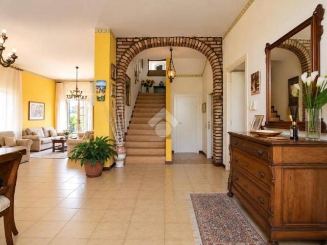 Villa singola in vendita a Giulianova via Amendola, 77