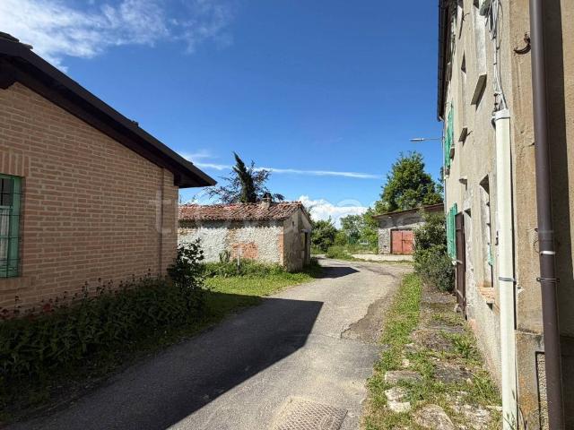 Villa singola in vendita a Gropparello, Obolo