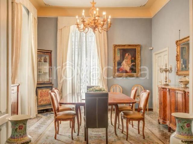Villa singola in vendita a Imperia viale Giacomo Matteotti, Porto Maurizio