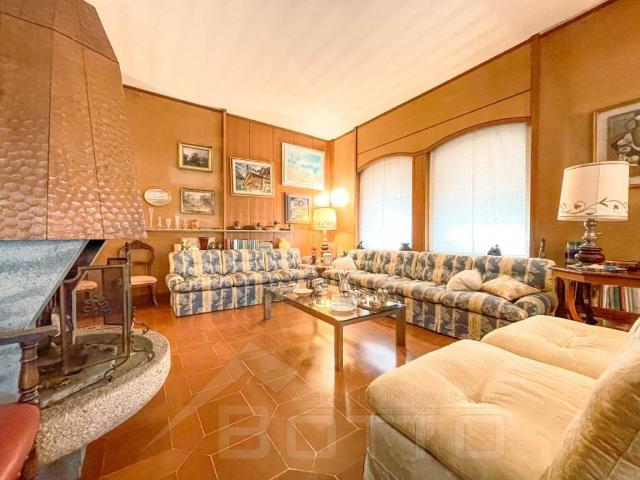 Villa singola in vendita a Invorio via Cesare Battisti 45