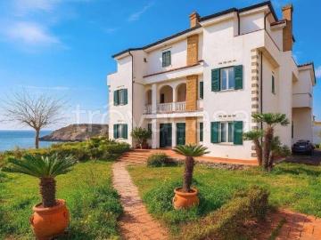 Villa singola in vendita a Isola di Capo Rizzuto via Torre Nuova, Capo Rizzuto