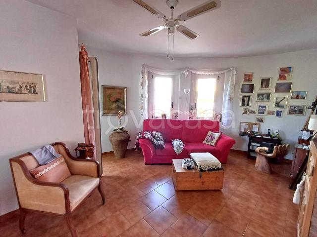 Villa singola in vendita a Isca sullo Ionio via Grande, 1