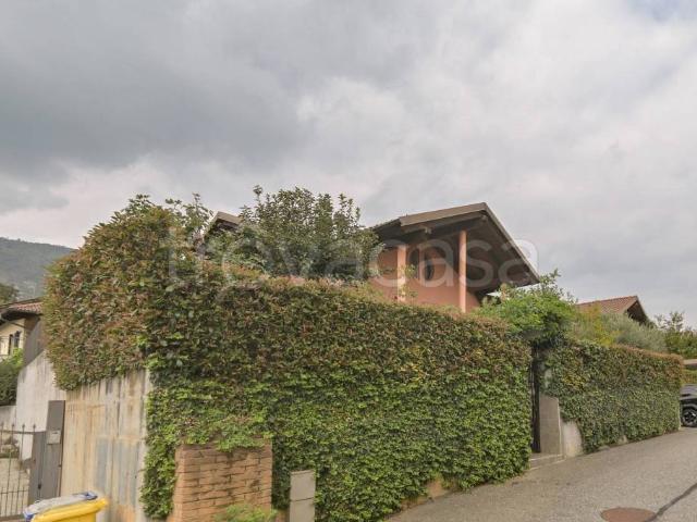 Villa singola in vendita a La Cassa via Cambarlèt, 11