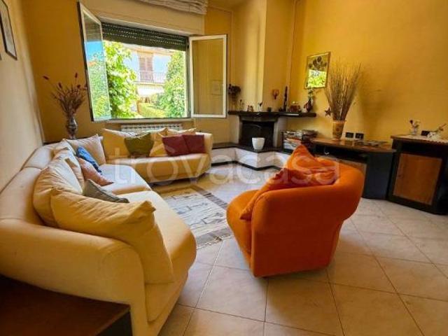 Villa singola in vendita a Laterina Pergine Valdarno viale Roma