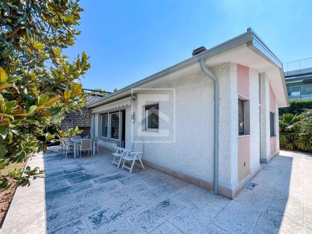 Villa singola in vendita a Lazise