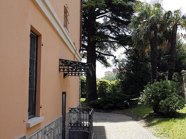 Villa singola in vendita a Lecco