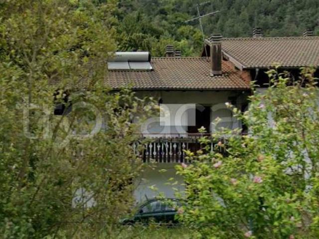 Villa singola in vendita a Ledro via Ampola, 43