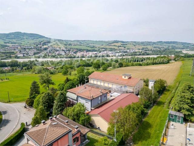 Villa singola in vendita a Lesignano de' Bagni