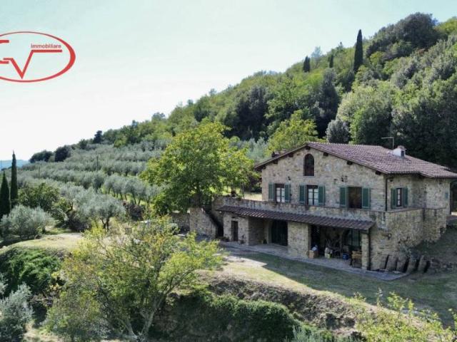 Villa singola in vendita a Loro Ciuffenna via d'Oliveto
