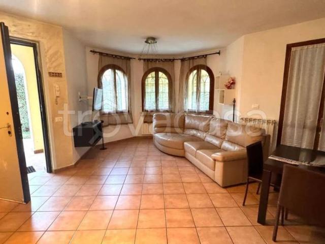 Villa singola in vendita a Luni via Larga, 24