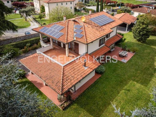 Villa singola in vendita a Lucca, San Pietro a Vico San Cassiano