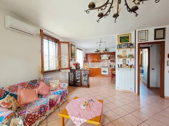 Villa singola in vendita a Marzano via Guido Ferri, 10