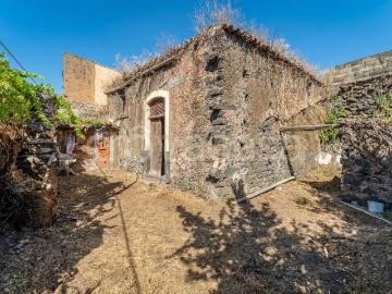 Villa singola in vendita a Mascalucia via Manganelli, 3