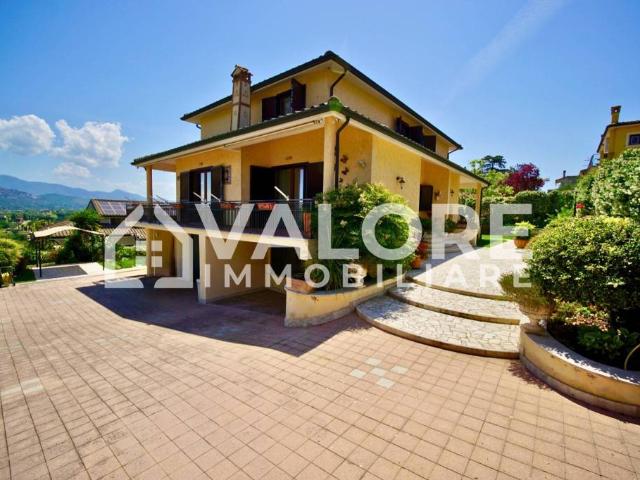 Villa singola in vendita a Mentana via delle Molette