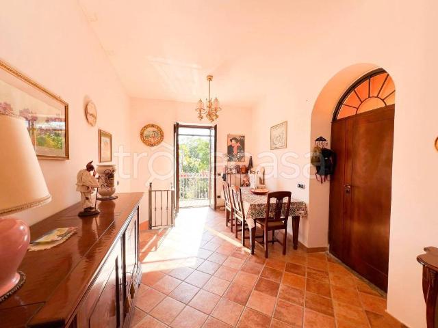Villa singola in vendita a Miliscola, Bacoli