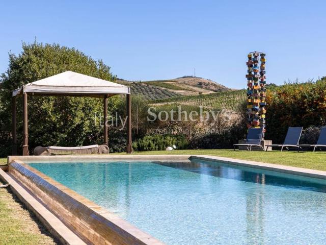 Villa singola in vendita a Montalcino via romana
