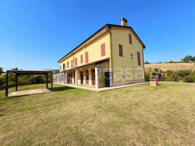 Villa singola in vendita a Monte San Pietro via p. Nanni