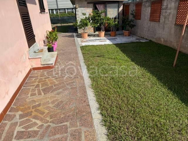Villa singola in vendita a Montignoso, Cinquale
