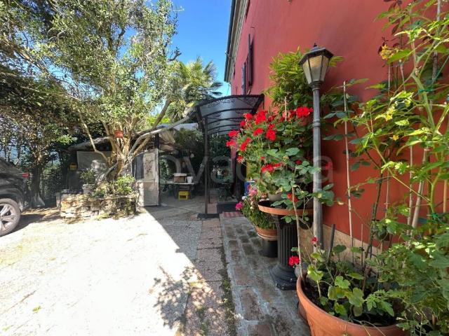 Villa singola in vendita a Modena, Albareto Mulini Nuovi