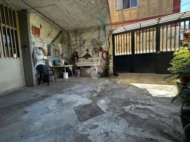 Villa singola in vendita a Napoli, Fuorigrotta