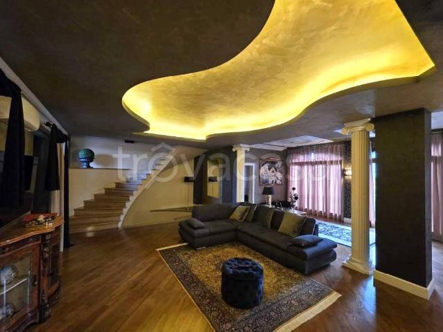 Villa singola in vendita a Nichelino via Pallavicino, 23