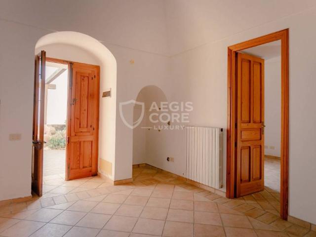 Villa singola in vendita a Pantelleria via Zighidì, 60, Scauri