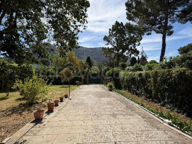 Villa singola in vendita a Palermo, Castelforte