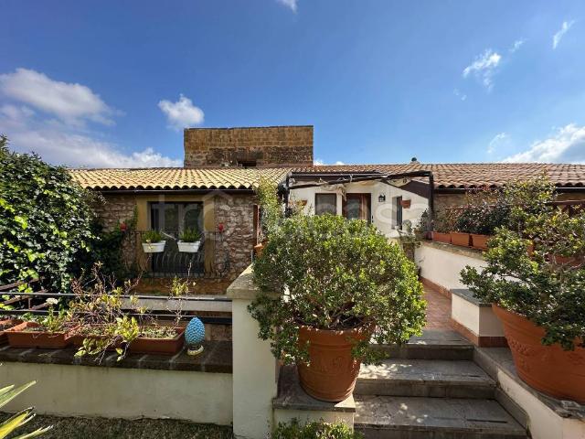 Villa singola in vendita a Palermo via Lewis Carrol, Cardillo