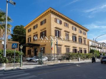 Villa singola in vendita a Palermo, Zisa