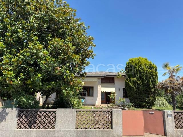 Villa singola in vendita a Pasian di Prato via Tevere, 8, Passons