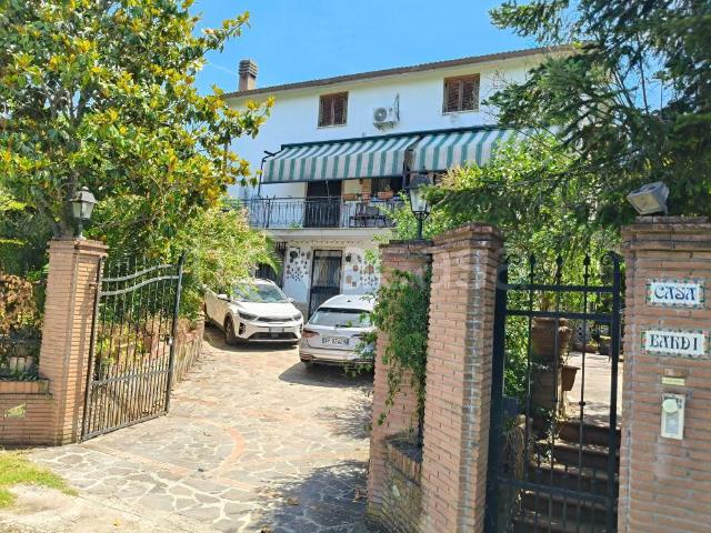 Villa singola in vendita a Passo Corese, Fara in Sabina