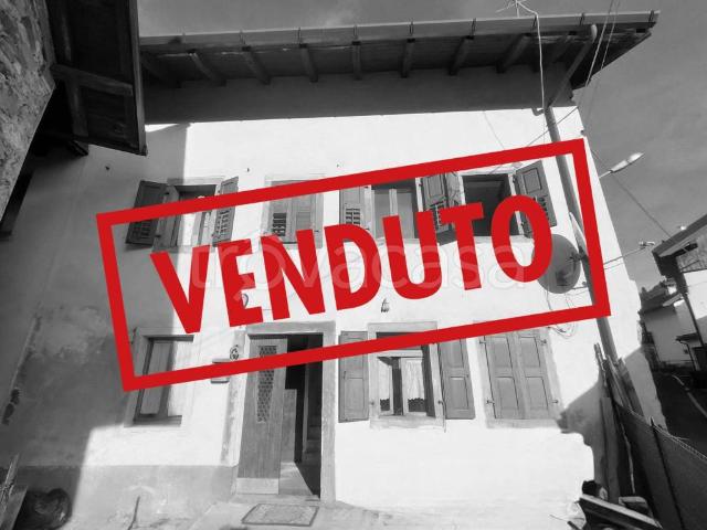 Villa singola in vendita a Paularo via Jacopo Linussio, 6