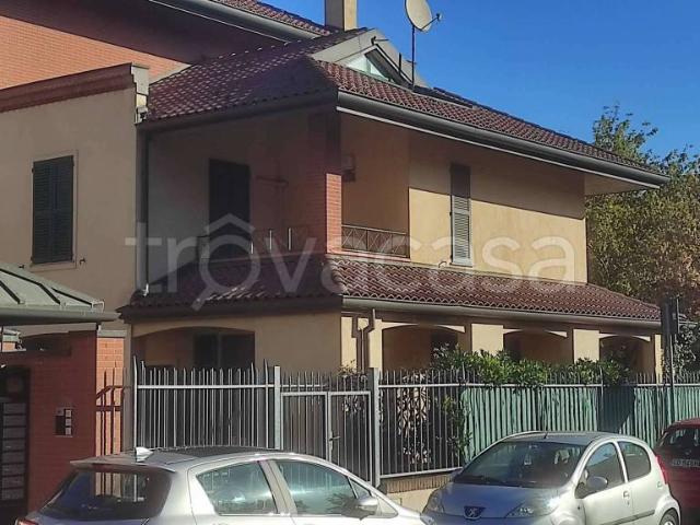 Villa singola in vendita a Pero via Maria Cristina 13