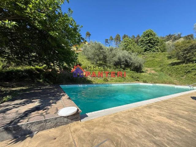 Villa singola in vendita a Pescia via Casa Nuova