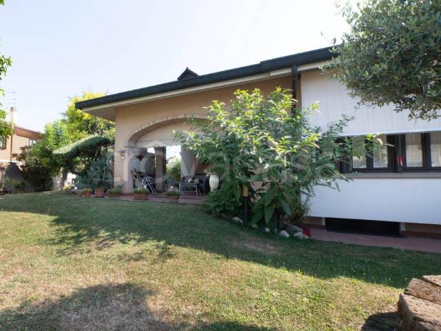 Villa singola in vendita a Piove di Sacco via Gaetano Donizetti, 23