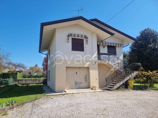 Villa singola in vendita a Pieve di Soligo via Giovanni Busolli, 27