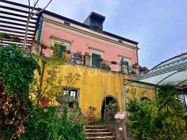 Villa singola in vendita a Piedimonte Etneo