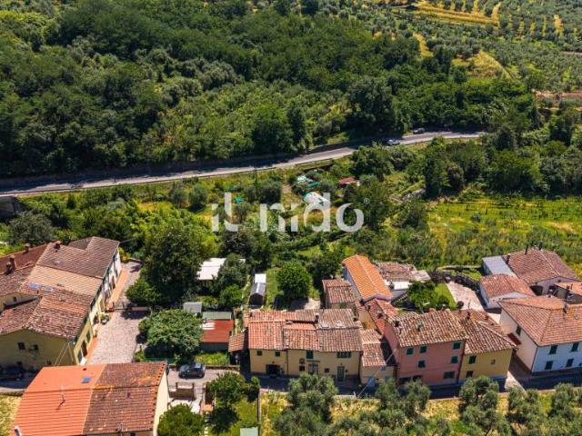 Villa singola in vendita a Pistoia via Crespole e Fabbriche, Candeglia