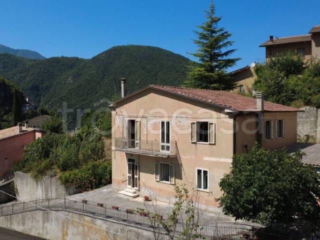 Villa singola in vendita a Ponte, Cerreto di Spoleto