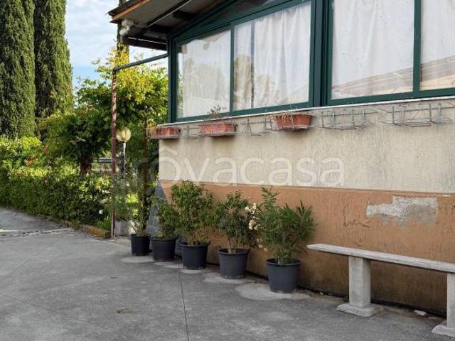 Villa singola in vendita a Pontecagnano Faiano via Lago Lucrino, 21