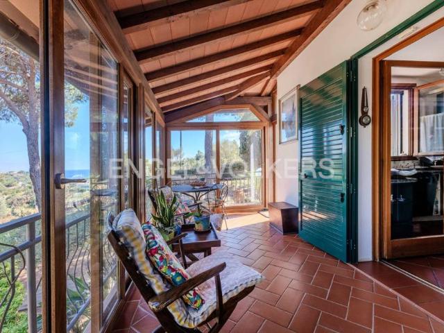 Villa singola in vendita a Porto Azzurro via di Pontecchio, 17