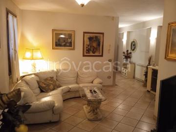 Villa singola in vendita a Prato, Casale
